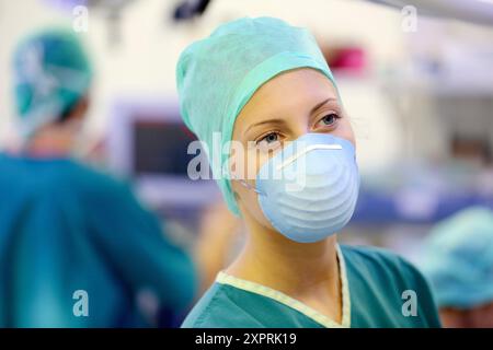 Chirurg, Chirurgie, Operationssaal, Onkologikoa Hospital, Onkologisches Institut, Fallzentrum für Prävention, Diagnose und Behandlung von Krebs, Donostia, S. Stockfoto