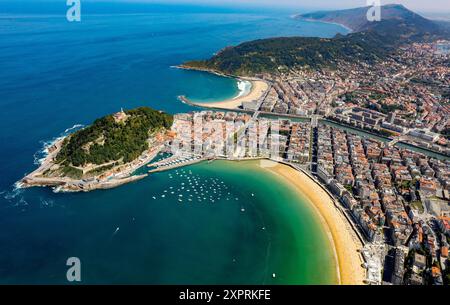 Luftaufnahme. La Concha-Bucht. Donostia. San Sebastian. Gipuzkoa. Baskisches Land. Spanien. Stockfoto