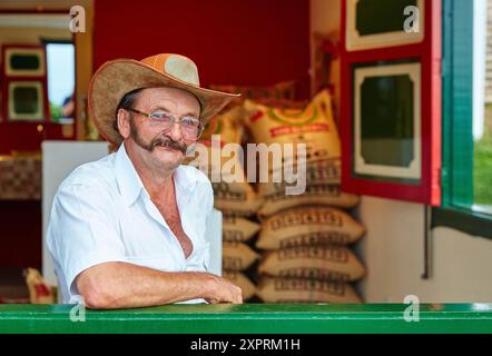 Hacienda San Alberto, Cafetal, Kaffeeplantagen, Kaffee-Kulturlandschaft, Buenavista, Quindio, Kolumbien, Südamerika Stockfoto