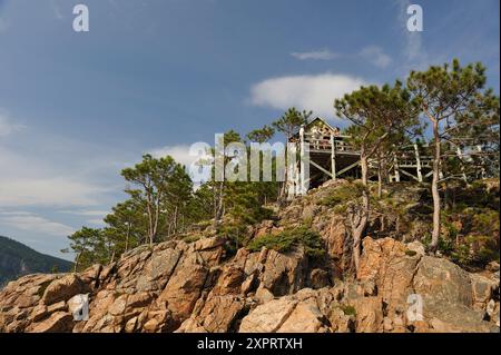 Belugas-Beobachtungsplattform, Anse de la Barge Creek, Saguenay National Park, Baie Sainte-Marguerite, Provinz Quebec, Kanada, Nordamerika Stockfoto