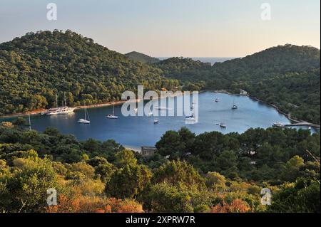 Jurjeva Luka Bucht, Pasadur, Lastovo Insel, Kroatien, Südost-Europa. Stockfoto