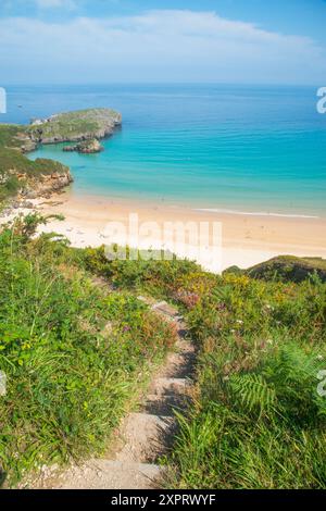 Pfad zu Torimbia Strand. Lena, Asturien, Spanien. Stockfoto