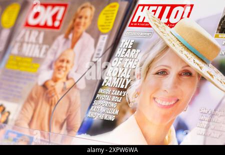 London, Vereinigtes Königreich - 03. AUGUST 2024: Zara Tindall, britische Pferdesportin, Olympiasiegerin, Sozialistin und Mitglied der britischen Königsfamilie, auf dem Cover von Hello! Magazin Stockfoto