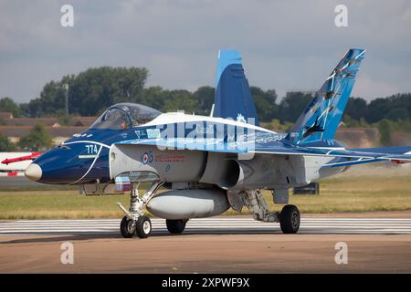 Royal Canadian Airforce Centenary F-18 Hornet bei der Royal International Air Tattoo 2024. Stockfoto