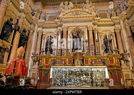 Capella Del Tesoro de San Gennaro in der Kathedrale von Neapel Italien Stockfoto