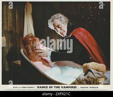 The Fearless Vampire Killer (MGM, 1967). Roman Polanski, Sharon Tate. Tanz der Vampire - Bild-ID: 2WAJA6H Stockfoto