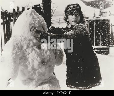 The Fearless Vampire Killer (MGM, 1967). Roman Polanski, Sharon Tate. Tanz der Vampire - Bild-ID: 2WAJA6H Stockfoto