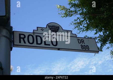 Beverly Hills, Kalifornien, USA 7. August 2024 Rodeo Drive in Beverly Hills, Kalifornien, USA. Foto: Barry King/Alamy Stock Photo Stockfoto