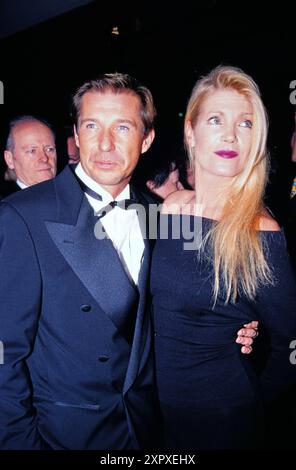 TELESTAR - Fernsehpreis Verleihung, 1998, Gäste: Schauspieler Michael Lesch mit Ehefrau Christina Stockfoto