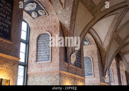 Kalmar slott (auf englisch Kalmar Castle), kyrkan (auf englisch: Die Kapelle), in der Stadt Kalmar, Schweden. Stockfoto