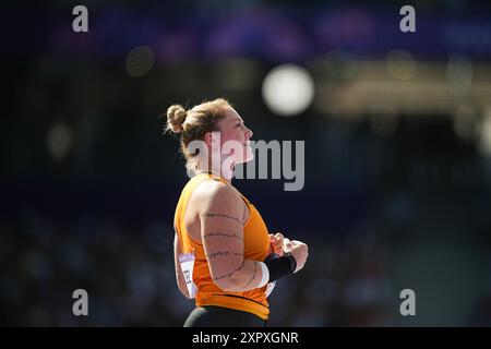 Saint Denis, Frankreich. August 2024. Olympia, Paris 2024, Leichtathletik, Stade de France, Kugelstoßen, Frauen, Qualifikation, Alina Kenzel aus Deutschland reagiert. Quelle: Michael Kappeler/dpa/Alamy Live News Stockfoto