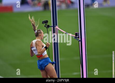 Saint Denis, Frankreich. August 2024. Amalie Svabikova aus Tschechien, Leichtathletik, Pole Vault-Finale der Frauen während der Olympischen Spiele Paris 2024 am 7. August 2024 im Stade de France in Saint-Denis bei Paris, Frankreich - Foto Frederic Chambert/Panorama/DPPI Media Credit: DPPI Media/Alamy Live News Stockfoto