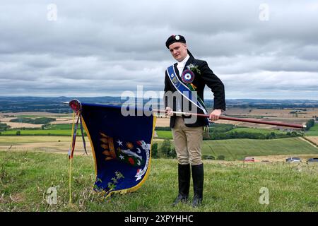 Coldstream, Großbritannien. August 2024. Coldstream Civic Week - Flodden Rideout als Teil der Coldstream Civic Week der jährlichen Fahrt zum Ort der Schlacht von Flodden (9. September 1513) auf Branxton Hill, dem Coldstreamer Jake Kerr, während er für ein Foto auf Branxton Hill posierte, dem Ort der Schlacht von Flodden. (Quelle: Rob Gray/Alamy Live News Stockfoto