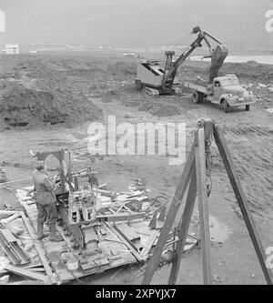 Aktuell 18-1949: Das Bulldozer Offensive Foto; Sverre A. Børretzen / aktuell / NTB ***FOTO NICHT BEARBEITET*** dieser Bildtext wird automatisch übersetzt dieser Bildtext wird automatisch übersetzt Stockfoto