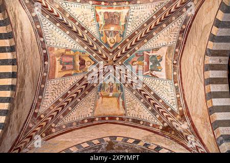 Italien prov. Di Alessandria Sezzadio Santa Giustina Abbey Fresken Stockfoto