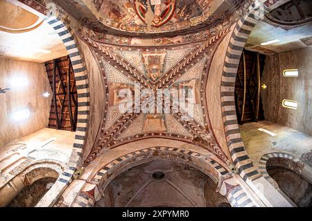 Italien prov. Di Alessandria Sezzadio Santa Giustina Abbey Fresken Stockfoto