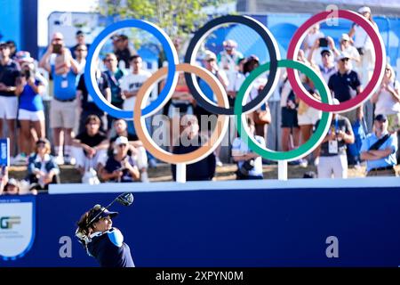 PARIS, FRANKREICH - 8. AUGUST: Mariajo Uribe vom Team Colombia tritt am 13. Tag der Golf - Olympischen Spiele Paris 2024 im Le Golf National am 8. August 2024 in Paris an. (Foto: Agentur Rene Nijhuis/BSR) Stockfoto