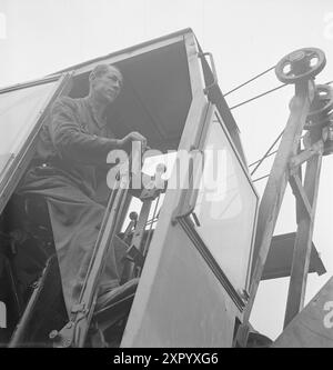 Aktuell 18-1949: Das Bulldozer Offensive Foto; Sverre A. Børretzen / aktuell / NTB ***FOTO NICHT BEARBEITET*** dieser Bildtext wird automatisch übersetzt dieser Bildtext wird automatisch übersetzt Stockfoto