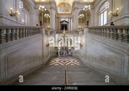 Madrid, Spanien. August 2024. Innenansicht des Königspalastes von Madrid, Barockstil, von 1750, in Madrid, 8. August, 2024, Spanien Credit: SIPA USA/Alamy Live News Stockfoto