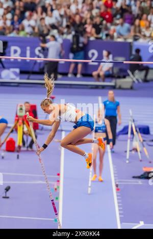 Paris, Ile de France, Frankreich. August 2024. AMALIE SVABIKOVA (CZE) aus Tschechien tritt bei den Olympischen Sommerspielen 2024 in Paris im Stadion Stade de France an. (Kreditbild: © Walter Arce/ZUMA Press Wire) NUR REDAKTIONELLE VERWENDUNG! Nicht für kommerzielle ZWECKE! Stockfoto