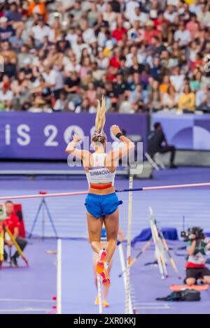 Paris, Ile de France, Frankreich. August 2024. AMALIE SVABIKOVA (CZE) aus Tschechien tritt bei den Olympischen Sommerspielen 2024 in Paris im Stadion Stade de France an. (Kreditbild: © Walter Arce/ZUMA Press Wire) NUR REDAKTIONELLE VERWENDUNG! Nicht für kommerzielle ZWECKE! Stockfoto