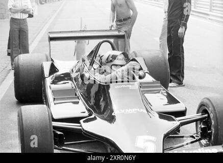 Racing Cars Circuit Zandvoort, Zandvoort, 00-00-1978, Whizgle Dutch News: Historische Bilder für die Zukunft. Erkunden Sie die Vergangenheit der Niederlande mit modernen Perspektiven durch Bilder von niederländischen Agenturen. Verbinden der Ereignisse von gestern mit den Erkenntnissen von morgen. Begeben Sie sich auf eine zeitlose Reise mit Geschichten, die unsere Zukunft prägen. Stockfoto