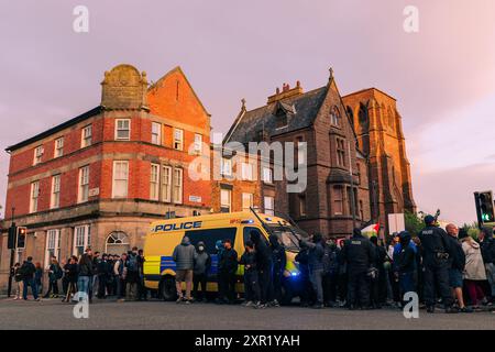Friedlicher Anti-Rassismus-Marsch zum Schutz von Asylum Link in Liverpool am 7. August 2024 Stockfoto