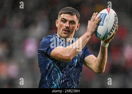 Lewis Dodd of St. Helens während des Vorspiels vor dem 21. Spiel der Betfred Super League, St. Helens gegen Salford Red Devils im Totally Wicked Stadium, St. Helens, Großbritannien, 8. August 2024 (Foto: Craig Thomas/News Images) Stockfoto