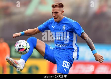 Mlada Boleslav, Tschechische Republik. August 2024. PATRIK VYDRA von Mlada Boleslav während der dritten Qualifikationsrunde UEFA Conference League, 1. Legspiel am 8. August 2024 in Mlada Boleslav in Tschechien. (Kreditbild: © Slavek Ruta/ZUMA Press Wire) NUR REDAKTIONELLE VERWENDUNG! Nicht für kommerzielle ZWECKE! Stockfoto