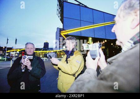 Film 'Fireworks'., Zandvoort, 29.12.1998, Whizgle Dutch News: Historical Images Tailored for the Future. Erkunden Sie die Vergangenheit der Niederlande mit modernen Perspektiven durch Bilder von niederländischen Agenturen. Verbinden der Ereignisse von gestern mit den Erkenntnissen von morgen. Begeben Sie sich auf eine zeitlose Reise mit Geschichten, die unsere Zukunft prägen. Stockfoto