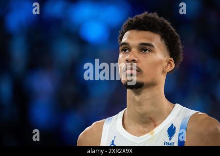 Paris, Frankreich. August 2024. Victor Wembanyama ( 32 - Frankreich), Basketball, Männer-Halbfinale während der Olympischen Spiele Paris 2024 am 8. August 2024 in der Bercy Arena in Paris, Frankreich - Foto Baptiste Autissier/Panorama/DPPI Media Credit: DPPI Media/Alamy Live News Stockfoto