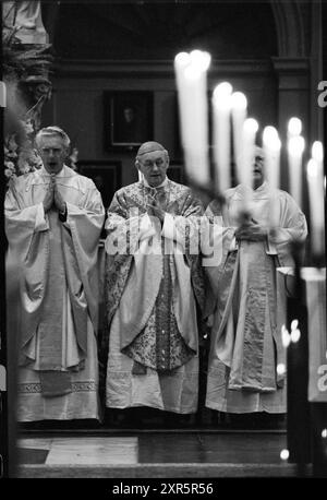 Awards, Joseph Church, 15. 05. 1993, Whizgle Dutch News: Historical Images Tailored for the Future. Erkunden Sie die Vergangenheit der Niederlande mit modernen Perspektiven durch Bilder von niederländischen Agenturen. Verbinden der Ereignisse von gestern mit den Erkenntnissen von morgen. Begeben Sie sich auf eine zeitlose Reise mit Geschichten, die unsere Zukunft prägen. Stockfoto