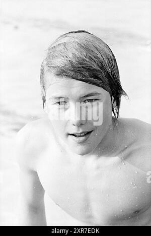 Schwimmer und Schwimmerinnen., 00-00-1978, Whizgle Dutch News: Historische Bilder für die Zukunft. Erkunden Sie die Vergangenheit der Niederlande mit modernen Perspektiven durch Bilder von niederländischen Agenturen. Verbinden der Ereignisse von gestern mit den Erkenntnissen von morgen. Begeben Sie sich auf eine zeitlose Reise mit Geschichten, die unsere Zukunft prägen. Stockfoto