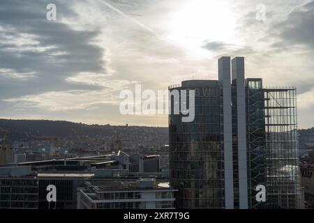 Blick von der Stadtbibliothek Stuttgart am Mailänder Platz, Stuttgart Stockfoto