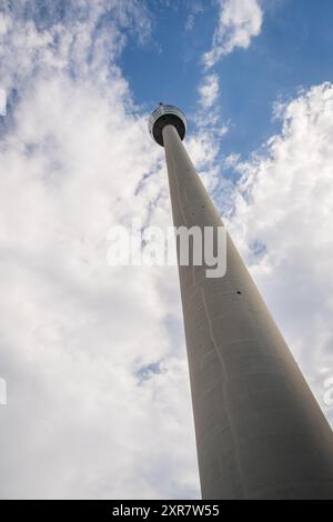 Der Stuttgarter Fernsehturm, der Fernsehturm, der Prototyp des Telekommunikationsturms, Deutschland Stockfoto