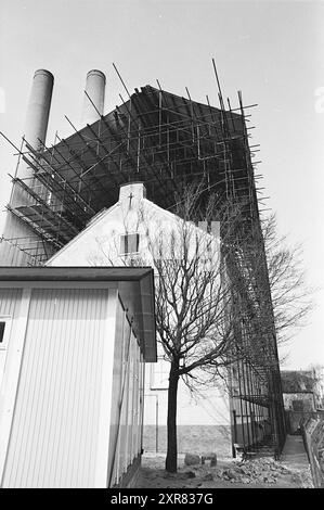 Kleiner Pavillon der Maria-Stiftung in Gerüsten, Häusern und Hausbau, 15-04-1964, Whizgle Dutch News: Historische Bilder zugeschnitten auf die Zukunft. Erkunden Sie die Vergangenheit der Niederlande mit modernen Perspektiven durch Bilder von niederländischen Agenturen. Verbinden der Ereignisse von gestern mit den Erkenntnissen von morgen. Begeben Sie sich auf eine zeitlose Reise mit Geschichten, die unsere Zukunft prägen. Stockfoto