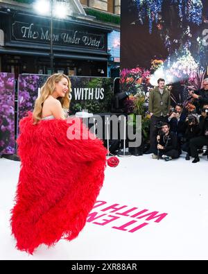 London, Großbritannien. Blake Lively fotografierte am 8. August 2024 bei der britischen Gala-Screening "IT Ends With US" auf dem Odeon Luxe Leicester Square. Bild von Julie Edwards. Quelle: JEP Celebrity Photos/Alamy Live News Stockfoto