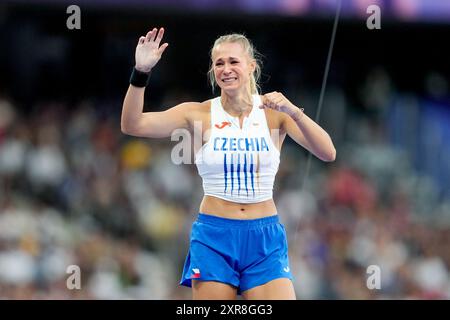 Paris, Frankreich. August 2024. PARIS, FRANKREICH - 7. AUGUST: Amalie Svabikova von Tschechien während des Women's Pole Vault Final am 12. Tag der Olympischen Spiele Paris 2024 im Stade de France am 7. August 2024 in Paris. (Daniela Porcelli/SPP) Credit: SPP Sport Press Photo. /Alamy Live News Stockfoto