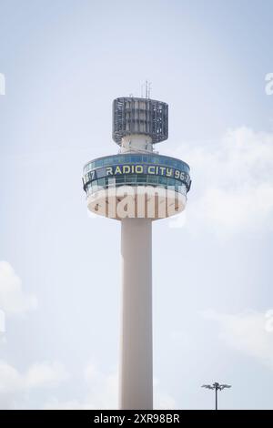 Eine allgemeine Ansicht (GV) des St Johns Beacon Tower, Heimstadion von Hits Radio, aufgenommen von St John's Gardens in Liverpool, Großbritannien. Bild aufgenommen am 3. August 2024. © Stockfoto