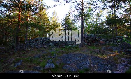 Kummelivuoren pronssikautinen hauta, Espoo, Finnland Stockfoto