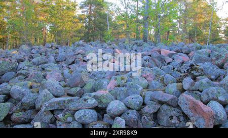 Kummelivuoren pronssikautinen hauta, Espoo, Finnland Stockfoto