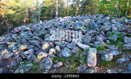 Kummelivuoren pronssikautinen hauta, Espoo, Finnland Stockfoto