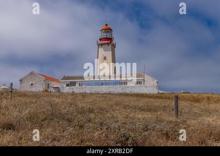 Leuchtturm von Berlenga, im Naturschutzgebiet des Berlengas-Archipels in der Nähe von Peniche. Portugal Stockfoto