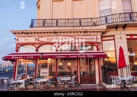 England, Sussex, East Sussex, Brighton, das berühmte Regency Restaurant an der Küste von Brighton Stockfoto