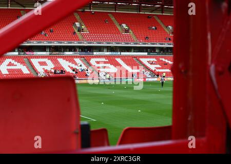 Oakwell Stadium, Barnsley, England - 9. August 2024 Allgemeine Ansicht des Bodens - vor dem Spiel Barnsley gegen Mansfield Town, Sky Bet League One, 2024/25, Oakwell Stadium, Barnsley, England - 9. August 2024 Credit: Arthur Haigh/WhiteRosePhotos/Alamy Live News Stockfoto