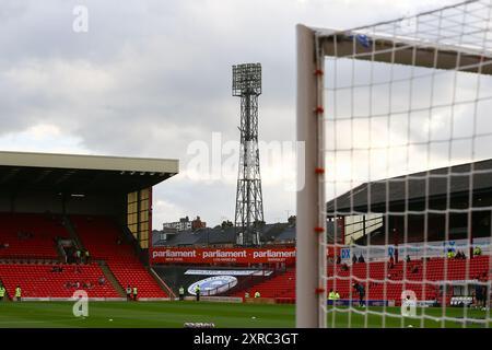 Oakwell Stadium, Barnsley, England - 9. August 2024 Allgemeine Ansicht des Bodens - vor dem Spiel Barnsley gegen Mansfield Town, Sky Bet League One, 2024/25, Oakwell Stadium, Barnsley, England - 9. August 2024 Credit: Arthur Haigh/WhiteRosePhotos/Alamy Live News Stockfoto