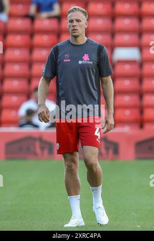 Barnsley, Großbritannien. August 2024. Marc Roberts von Barnsley in der Vorspiel-Session während des Sky Bet League 1 Matches Barnsley vs Mansfield Town in Oakwell, Barnsley, Großbritannien, 9. August 2024 (Foto: Alfie Cosgrove/News Images) in Barnsley, Großbritannien am 9. August 2024. (Foto: Alfie Cosgrove/News Images/SIPA USA) Credit: SIPA USA/Alamy Live News Stockfoto