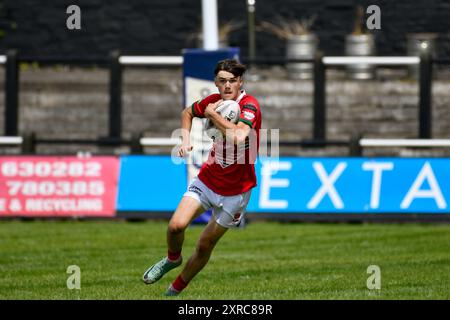 Neath, Wales. 3. August 2024. Ralf Roberts aus Wales im Einsatz während des U16 Four Nations Rugby League Championship-Spiels zwischen Wales und England Community Lions am 3. August 2024 bei den Lextan Gnoll in Neath, Wales, Großbritannien. Quelle: Duncan Thomas/Majestic Media. Stockfoto