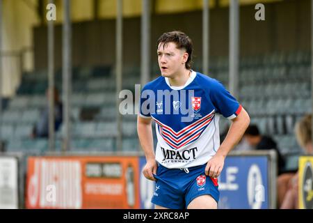 Neath, Wales. 3. August 2024. Mason Bowes of England Community Lions während des U16 Four Nations Rugby League Championship Spiels zwischen Wales und England Community Lions am 3. August 2024 bei den Lextan Gnoll in Neath, Wales, Großbritannien. Quelle: Duncan Thomas/Majestic Media. Stockfoto