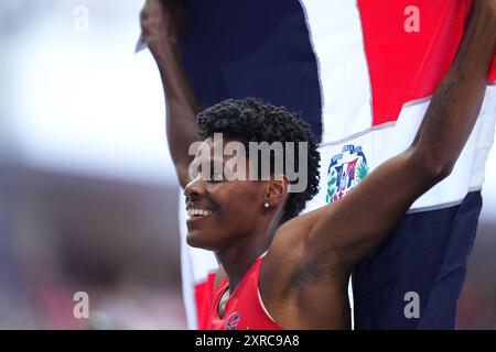 Paris, Frankreich. August 2024. Marileidy Paulino aus der Dominikanischen Republik feiert nach dem Sieg des 400-m-Leichtathletikfinales der Frauen bei den Olympischen Spielen 2024 in Paris, Frankreich, 9. August 2024. Quelle: Xu Chang/Xinhua/Alamy Live News Stockfoto